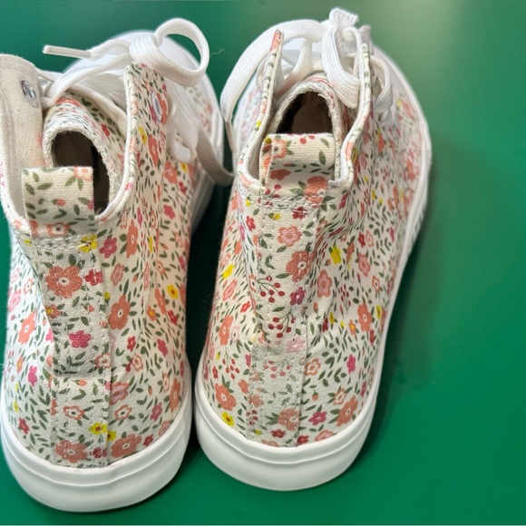 Hot Topic “Not today, Satan” High-Top Sneakers - EUC - Picture 3 of 6